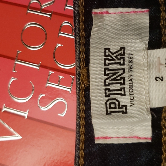 PINK Victoria's Secret Distressed Denim Shorts Size 2 Dark Wash High Waisted NWT - Picture 10 of 15